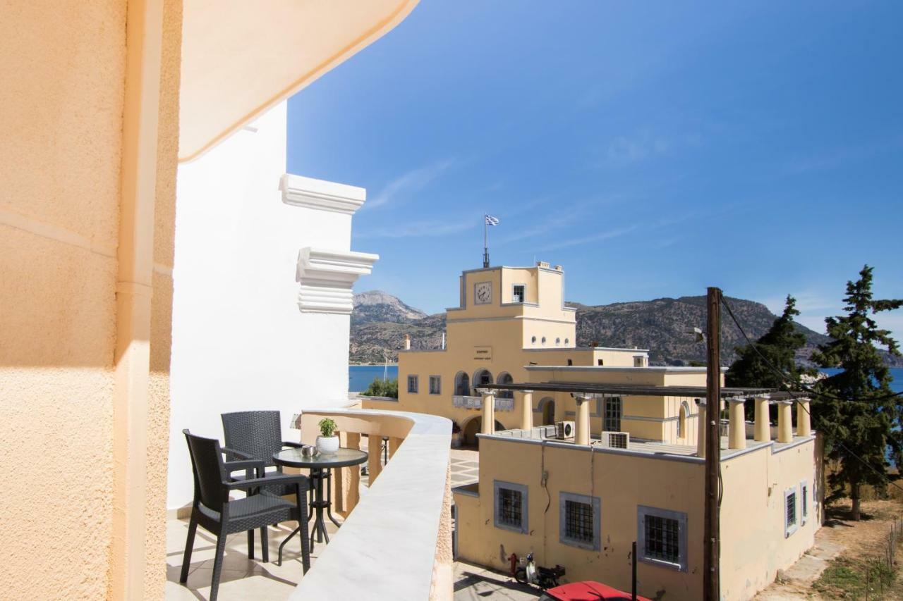 Porfyris Studios And Apartments Karpathos Exteriör bild